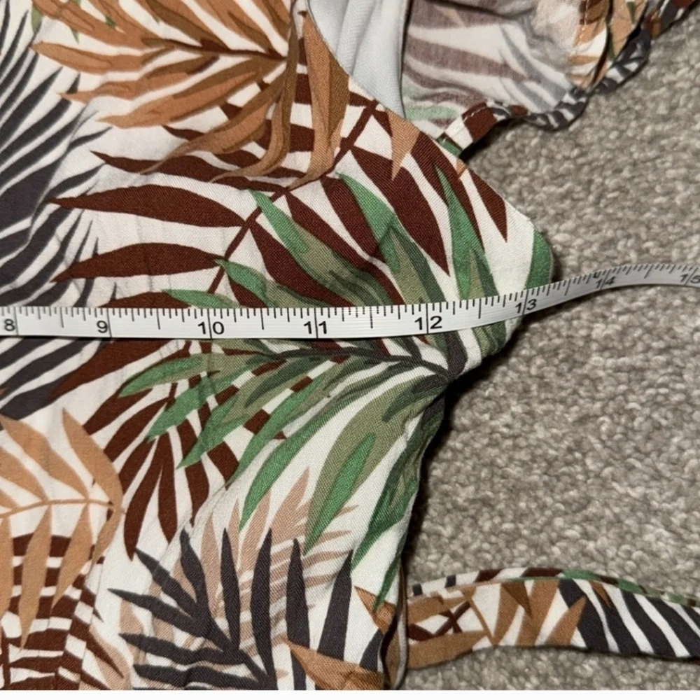 Tropical Leaf Print One Shoulder Romper - Picture 8 of 9
